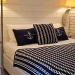 Suite Home